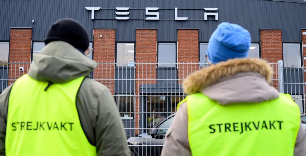 Nytt varsel mot Tesla: “Vi täpper till nya hål”