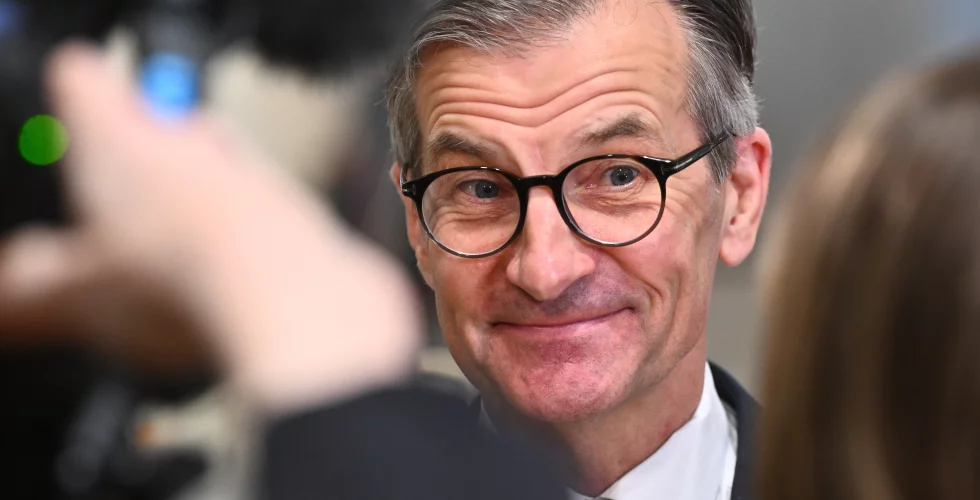 Riksbanken sänker räntan