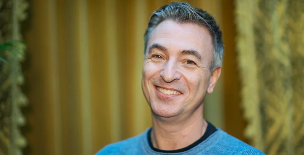 Tareq Taylor investerade tidigt i AI – men har dumpat Palantir: “håller på med skit i Palestina”