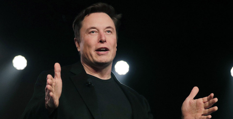 Glädjeskutt för Tesla – Musk hintar om två miljoner bilar 