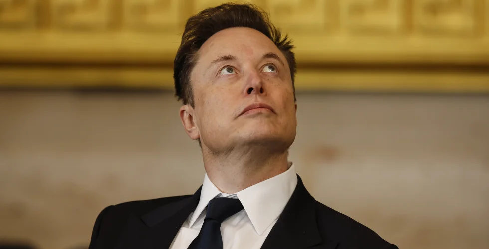 Iran pekar ut Elon Musks bolag som militära mål