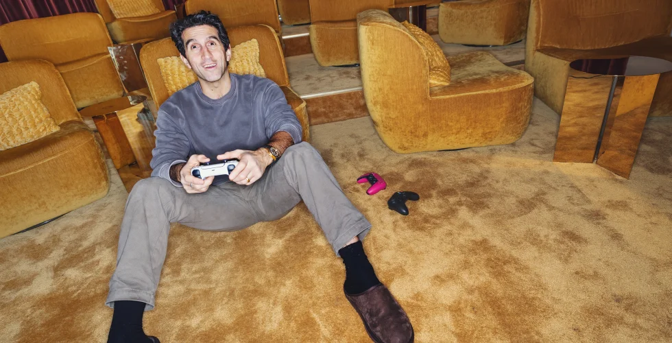 Josef Fares unnar sig en utdelning – på nära 50 miljoner