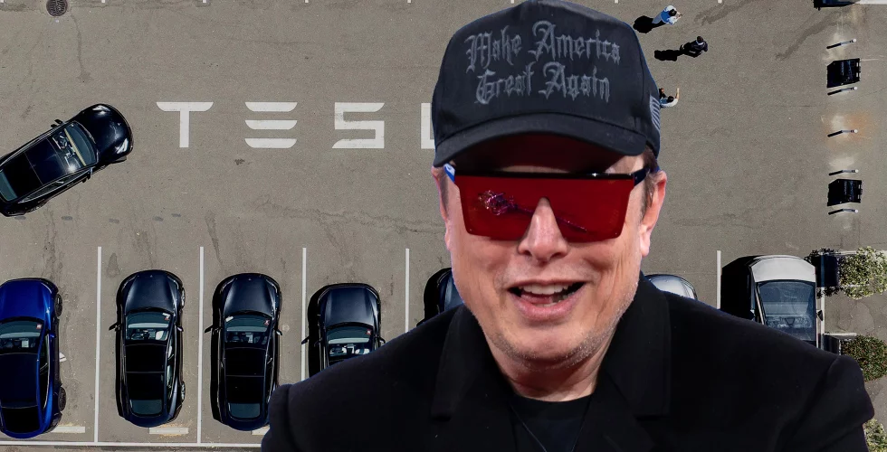 Körde mot rött och på fel sida av vägen – nu ska 3 miljoner Tesla-bilar utredas