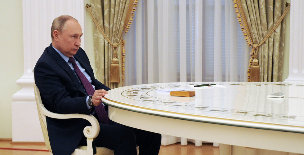 Världsbanken stoppar sina program i Ryssland och Belarus